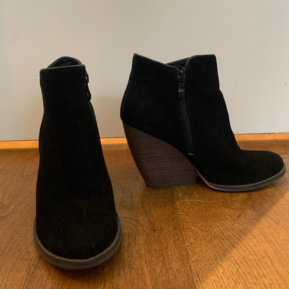 Very Volatile Shoes - Very Volatile black suede booties